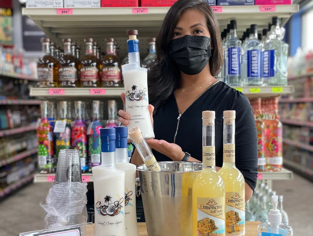 Demo_HillTownLiquor